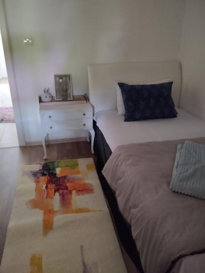 Apartman All Seasons Hotonj 외부 사진