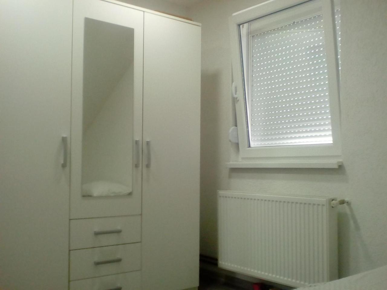 Apartman All Seasons Hotonj 외부 사진
